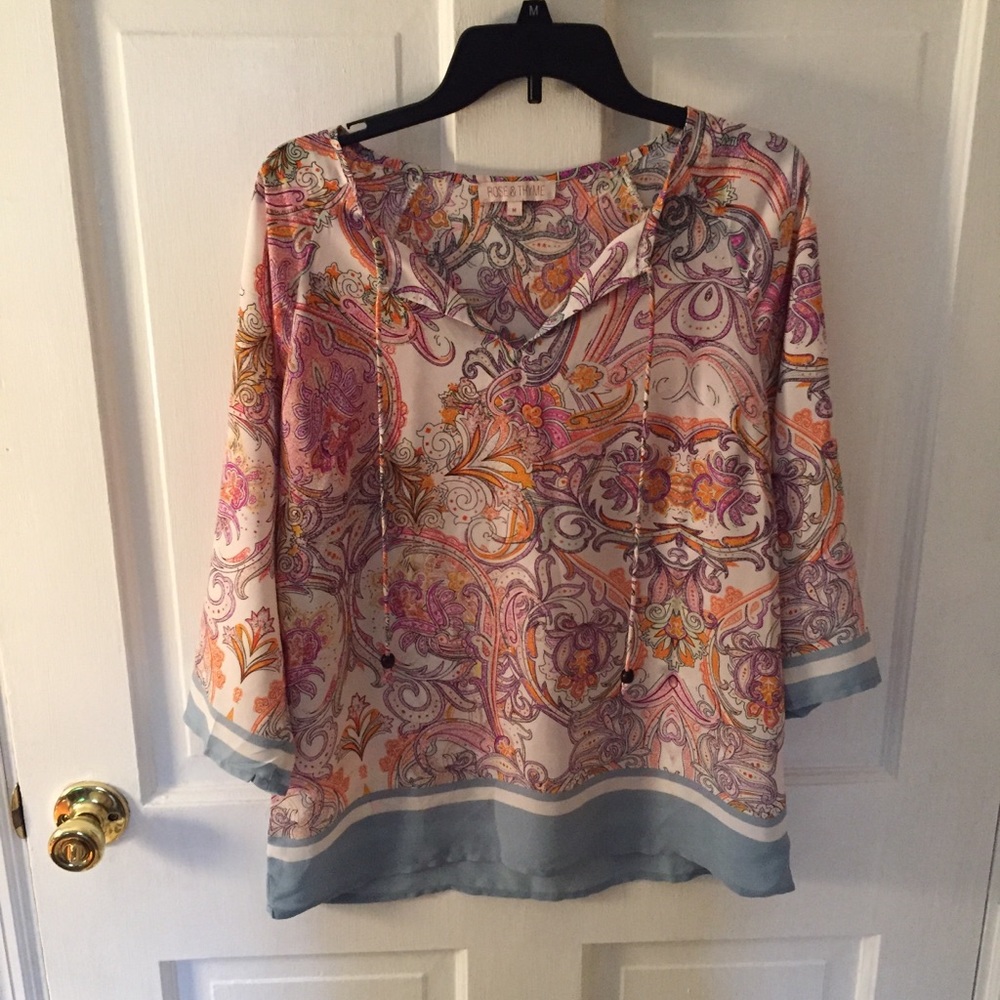 Patterned blouse top